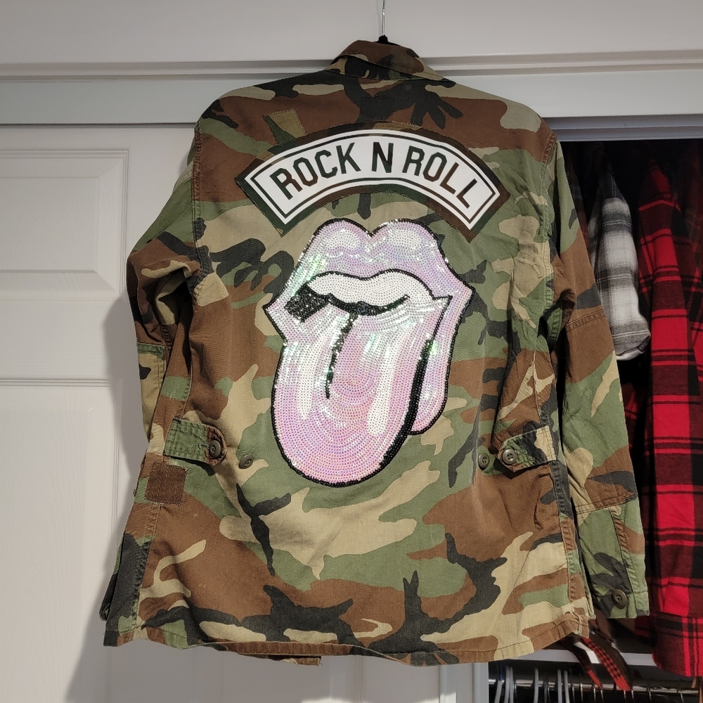 Rock  and roll tounge camo jacket